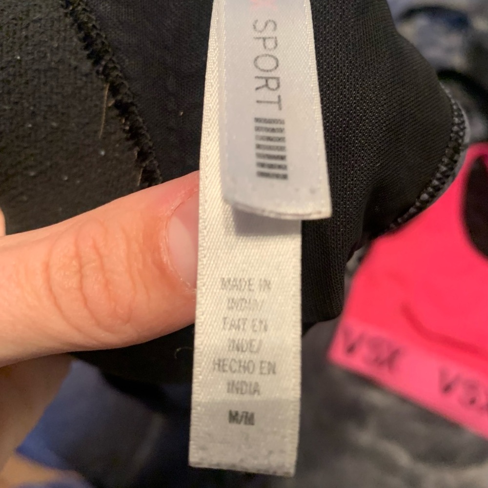 VSX// Lot sports bras EUC - Picture 3 of 8